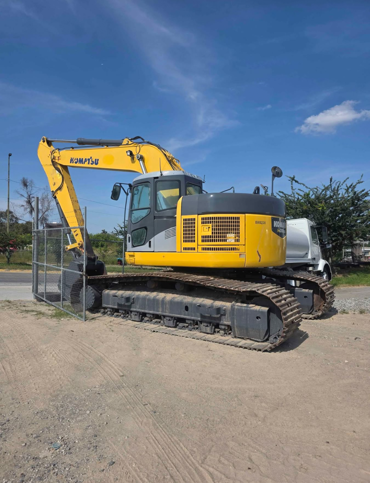 Excavadora Komatsu Pc308uslc 2016